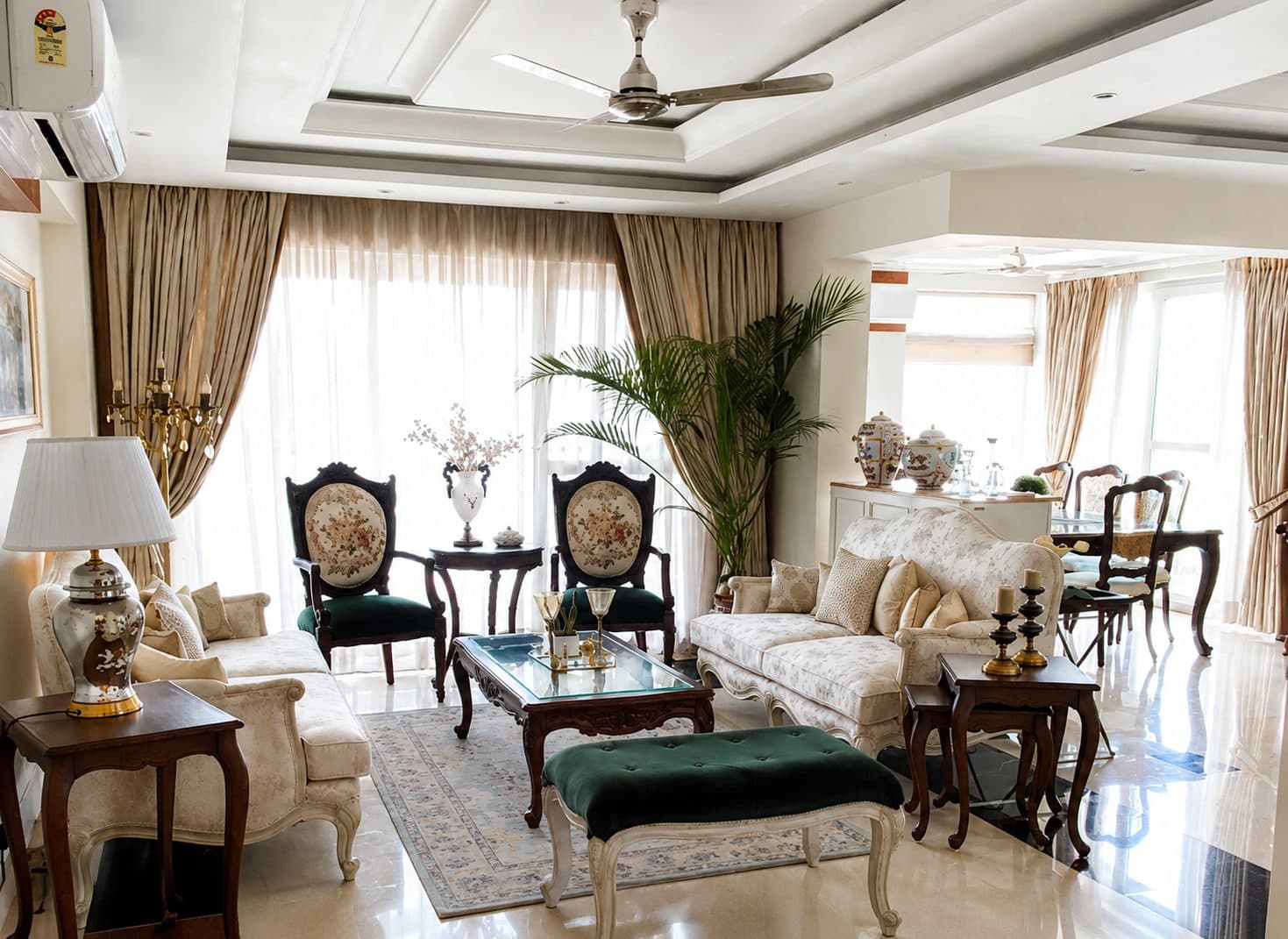 Elegant Classic Living Room